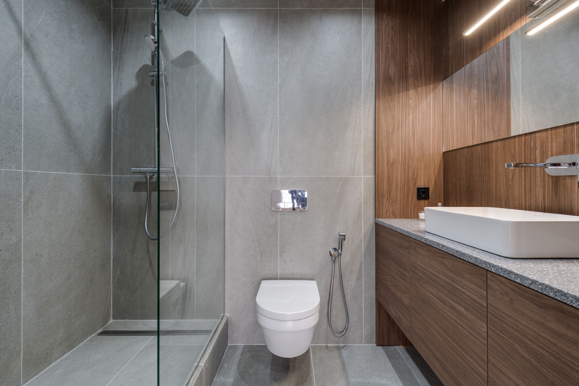 Douche a l italienne carrelee