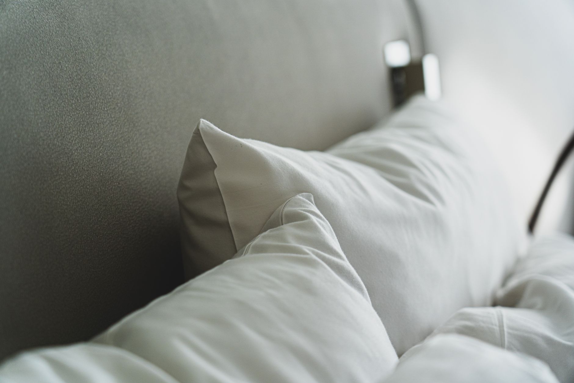 Literie d hotel en linge blanc